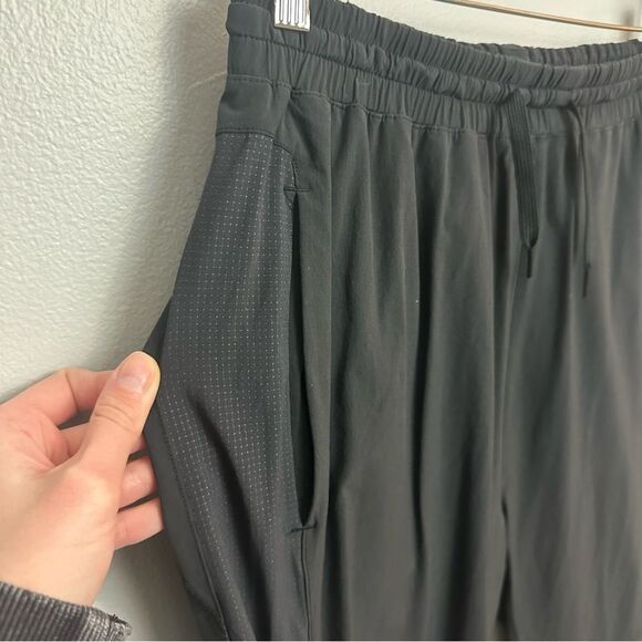 Outdoor Voices Black Athletic Jogger Pants Size Medium Drawstring Gym Workout - Picture 12 of 16